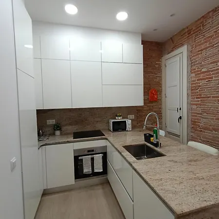 Hostel Private Next Liceu Barcelona